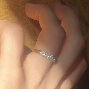 10k gold band with unknown stones